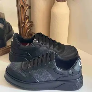 Gucci shoes for men | 500 AED