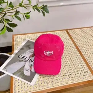 BALENGIAGA Embroidered Logo Baseball Cap