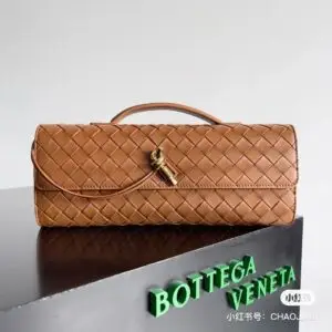 Bottega Veneta Intrecciato Clutch