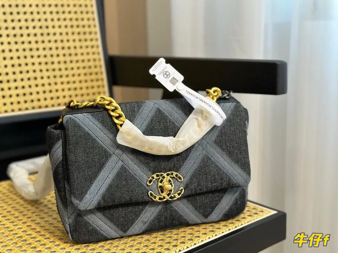 CHANEL Classic Flap Bag Pre-owned CHANEL Classic Flap Bag Pre-owned