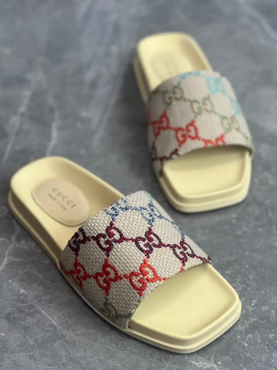 GUCCI Multicolor Rainbow Web Stripe Sandals GUCCI Multicolor Rainbow Web Stripe Sandals