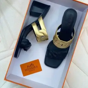 HERMES Oran Sandals