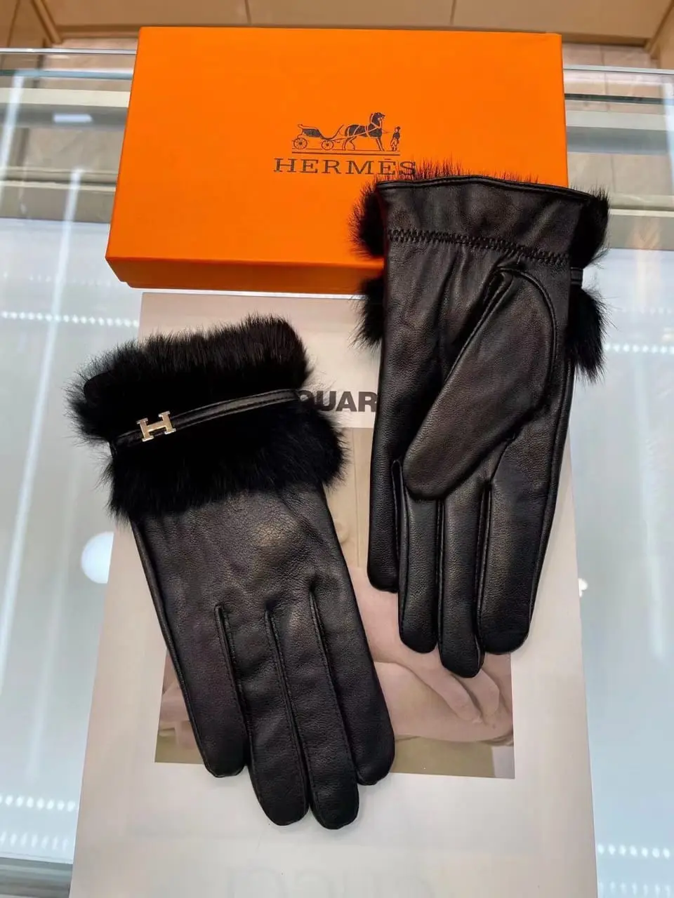 HERMES Sheepskin Leather Gloves HERMES Sheepskin Leather Gloves