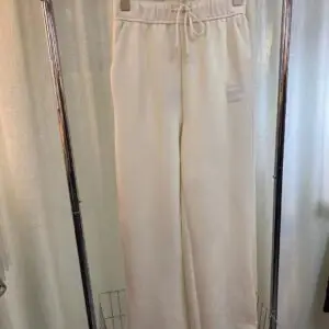 LOE WE Premium Joggers