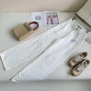 LOE WE Loose Fit Straight Leg Jeans