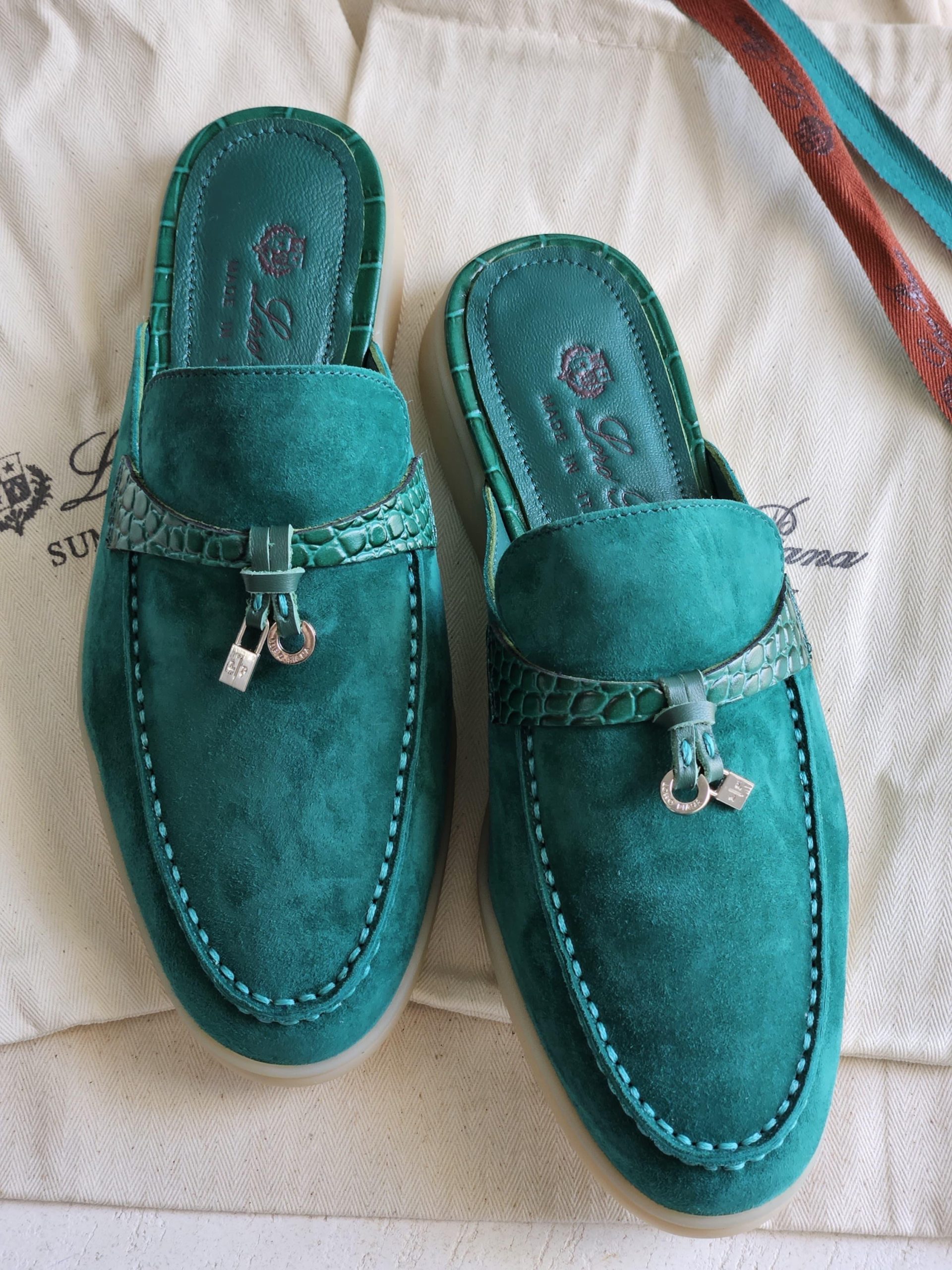 LORO PIANO Charms Walk Babouche Loafer LORO PIANO Charms Walk Babouche Loafer