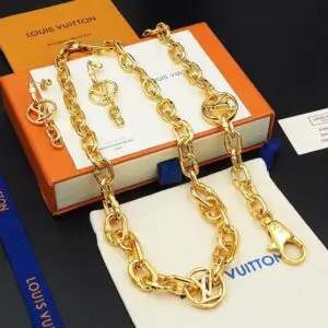 LOUIS VUITTON Necklace