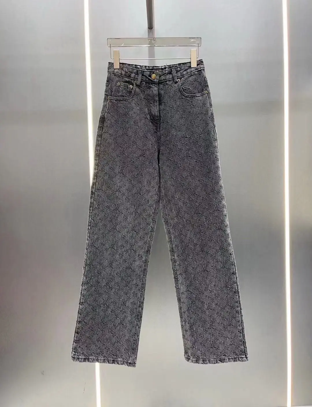 LOUIS VUITTON Grey Jeans & Jeggings for Women LOUIS VUITTON Grey Jeans & Jeggings for Women