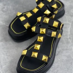 Valentino Garavani Rockstud Sandals