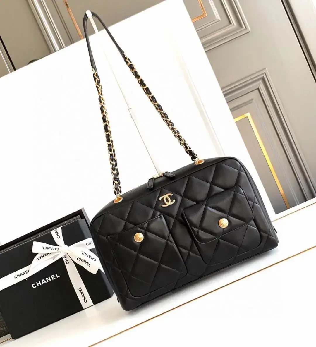 CHANEL Medium Wavy Hobo Brown Shoulder Bag CHANEL Medium Wavy Hobo Brown Shoulder Bag