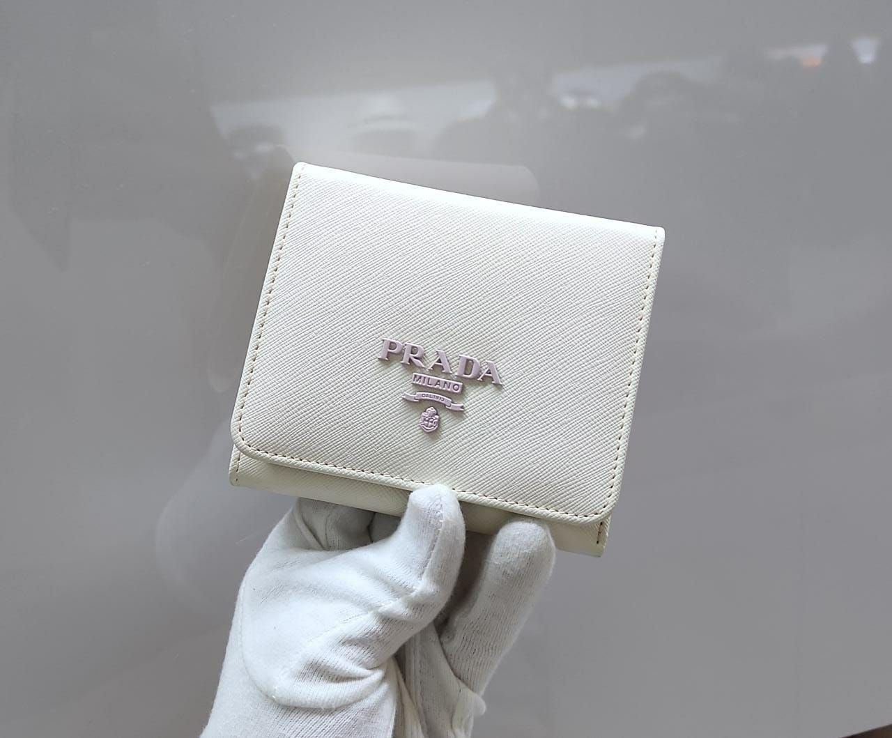 Prada Tonal Logo Plaque Wallet Prada Tonal Logo Plaque Wallet