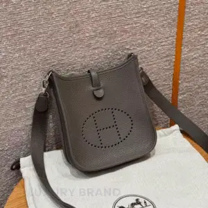 HERMES Evelyne Bag