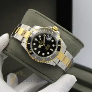 Rolex Submariner Date