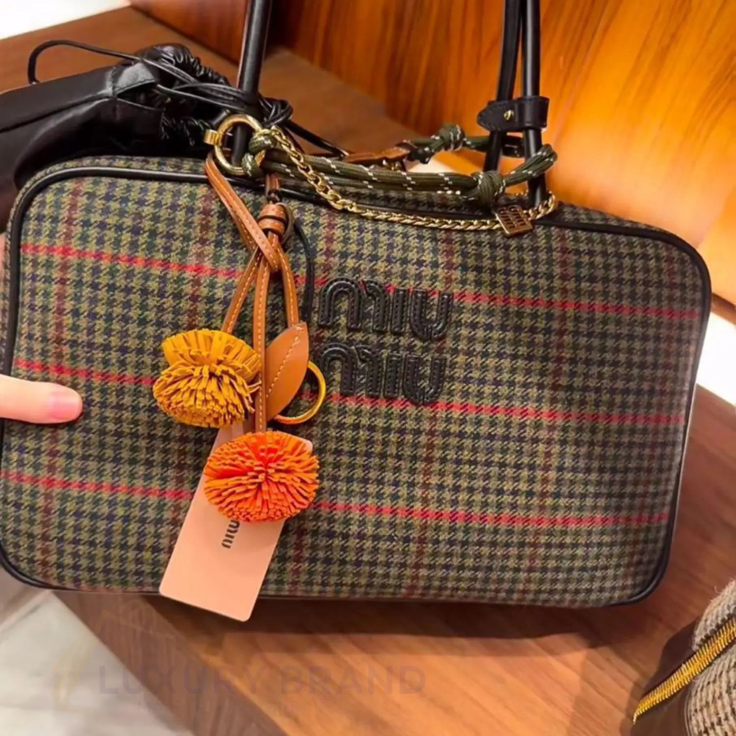 MIU MIU Nappa Leather Pouch MIU MIU Nappa Leather Pouch