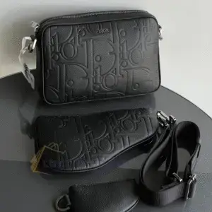 DIOR Saddle Triple Pouch Clutch