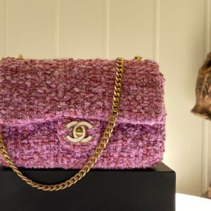 CHANEL Tweed chain flap bag