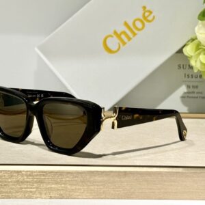 CHlOE