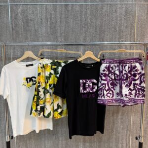 D & G