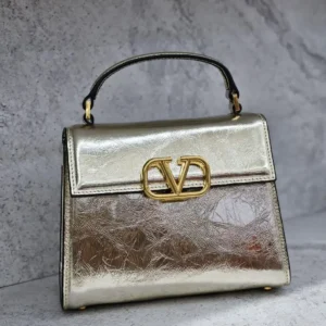 Design Ayers Snakeskin VSLING Top-Handle Bag - Dubai Fashion LUX