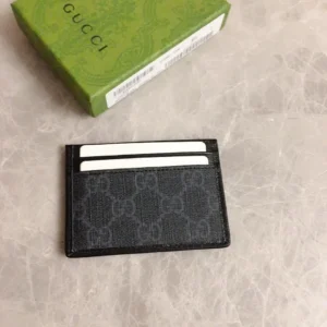 Design CARD CASE WITH INTERLOCKING G - Dubai Fashion LUX