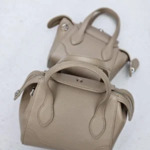 Design Design Sesia Happy Day Medium leather shoulder bag - Dubai Fashion LUX