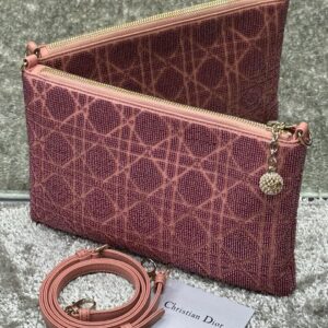 Design DREAM POCKET - Dubai Fashion LUX