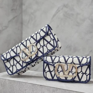 Design ICONIC SHOULDER BAG - Dubai Fashion LUX