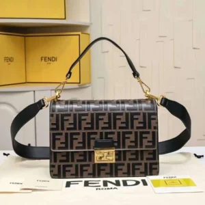 Design Kan U Medium Leather Shoulder Bag - Dubai Fashion LUX