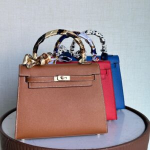 Design Madame Calfskin Shiny Niloticus Crocodile Kelly Sellier Touch 25 Vert - Dubai Fashion LUX