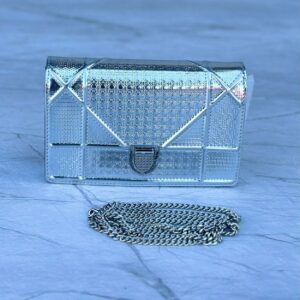 Design Metallic Silver Micro Cannage Leather Wallet On Chain Clutch Bag - Dubai Fashion LUX