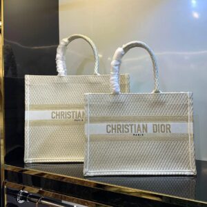 Design New Top Book bags for women - Dubai Fashion LUX