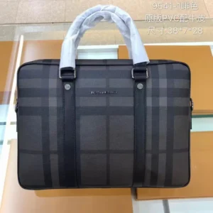 Design Package Striped design laptop bag Letter design leather handbag Designers briefcase luxury men business bags messenger capacity shoulder handbags versatile nice - Dubai...