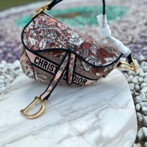 Design SADDLE BAG - Dubai Fashion LUX