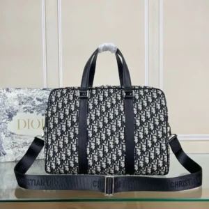 Design Shoulder & cross - Dubai Fashion LUX