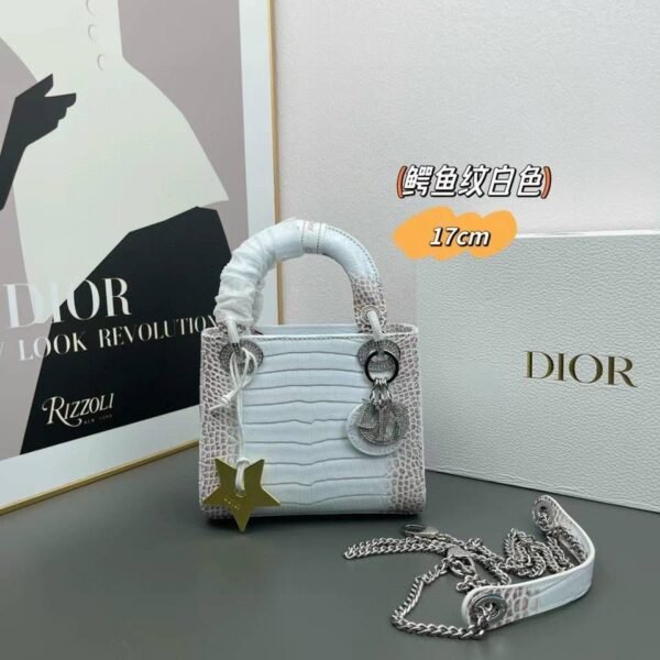 DIOR