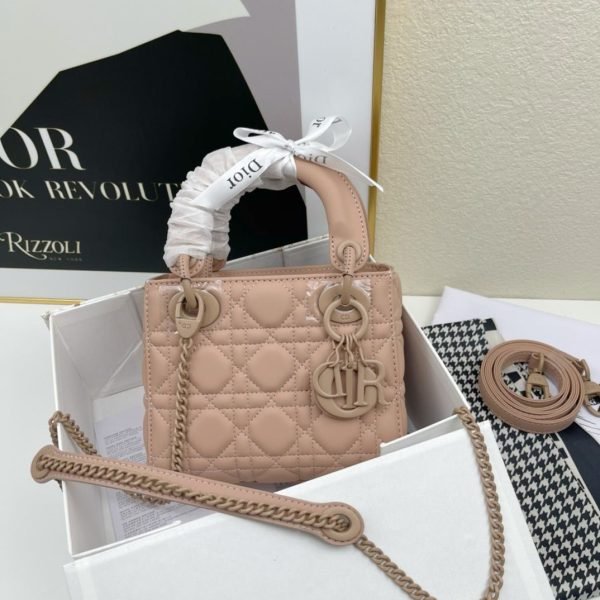 DIOR 17CM