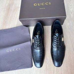 Gucci shoes