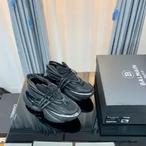 High Quality Shoe