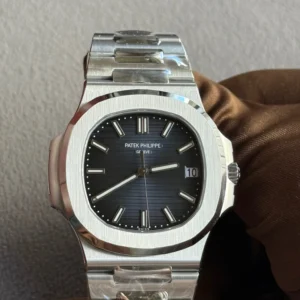 Patek Philippe Nautilus 5711/1A-010 - copywatchesdubai.com