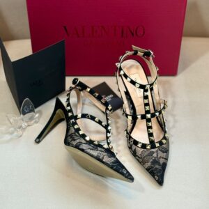 VALENTINO